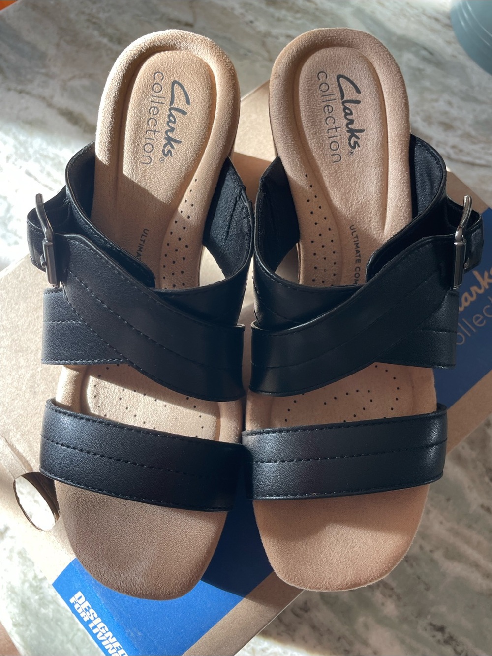 Clarks Black Leather Cross-Strap Slide Sandals 6M. Never worn NWT